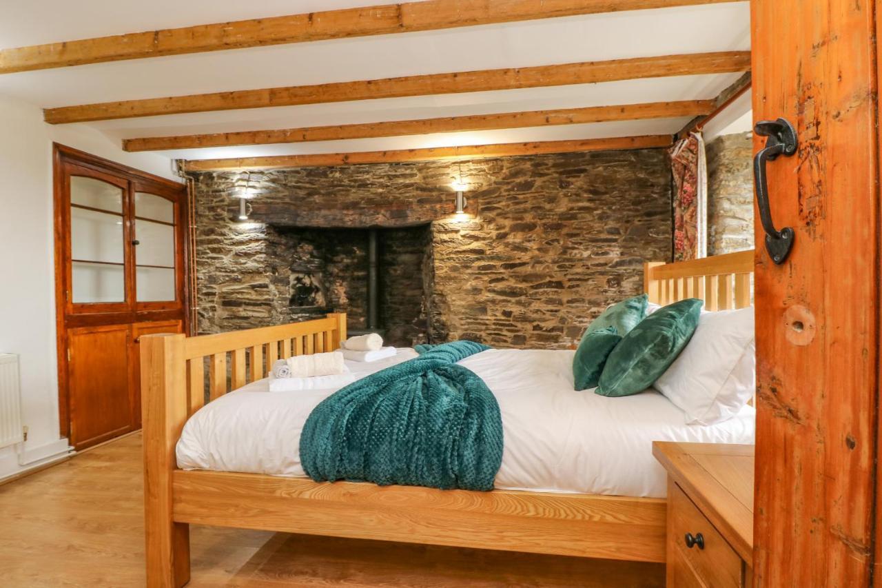 South Boduel Farmhouse Liskeard Extérieur photo